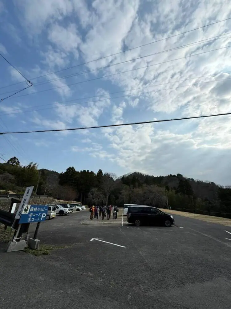 【登山日記】苔むした石畳など見どころいっぱいの大洞山~尼ヶ岳を縦走