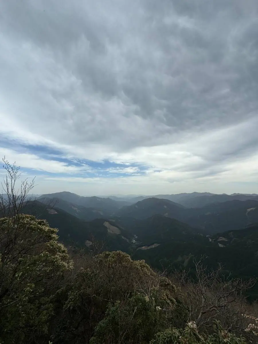 【登山活動】関西のマッターホルン「高見山」お手軽に登れるルートを紹介