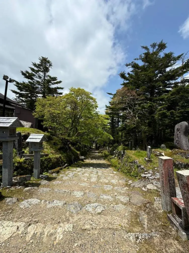 【登山活動】大峰山「山上ヶ岳」は壮大な光景が広がっていました。