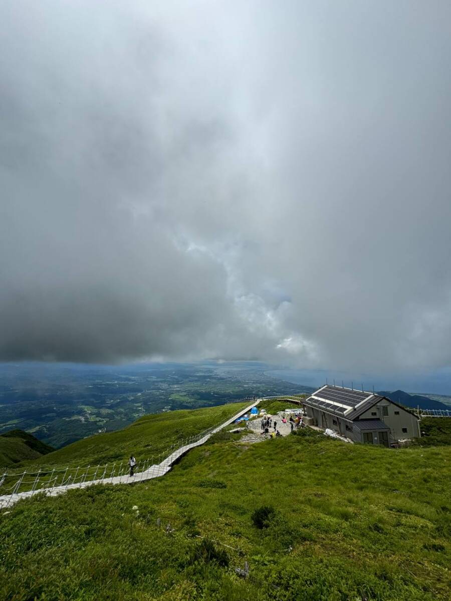 日本百名山「大山」中国地方最高峰の山は絶景が広がっていました