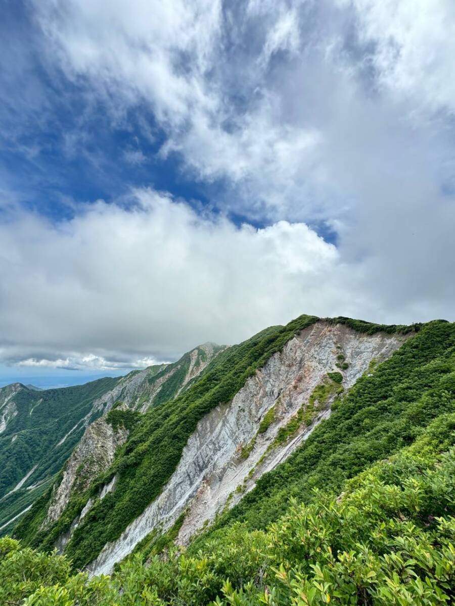 日本百名山「大山」中国地方最高峰の山は絶景が広がっていました