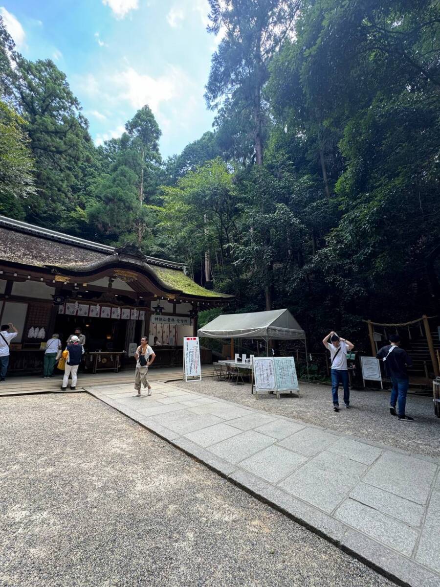 日本最古の神社「大神神社」の御神体・三輪山に登ってきました。