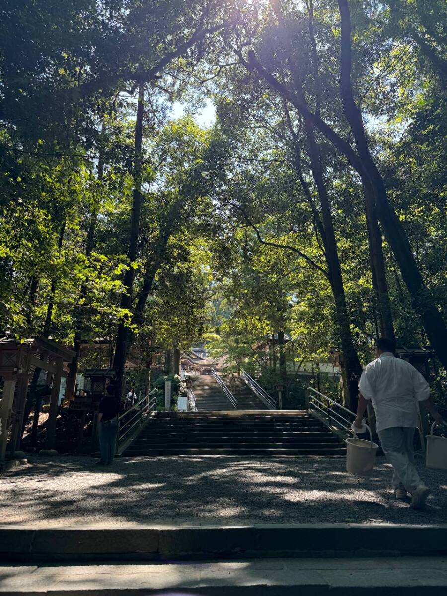 日本最古の神社「大神神社」の御神体・三輪山に登ってきました。