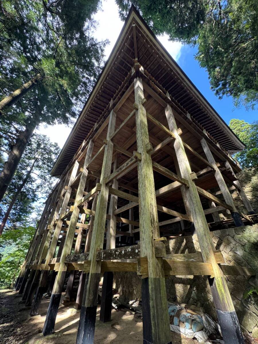 女人高野と呼ばれる室生寺、平安初期から変わらぬ光景が見れた登山