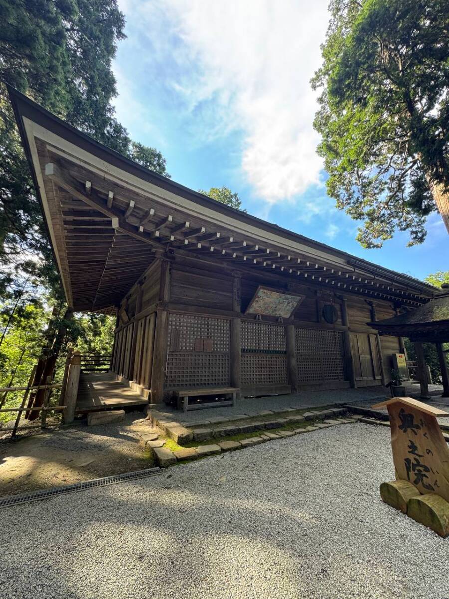 女人高野と呼ばれる室生寺、平安初期から変わらぬ光景が見れた登山