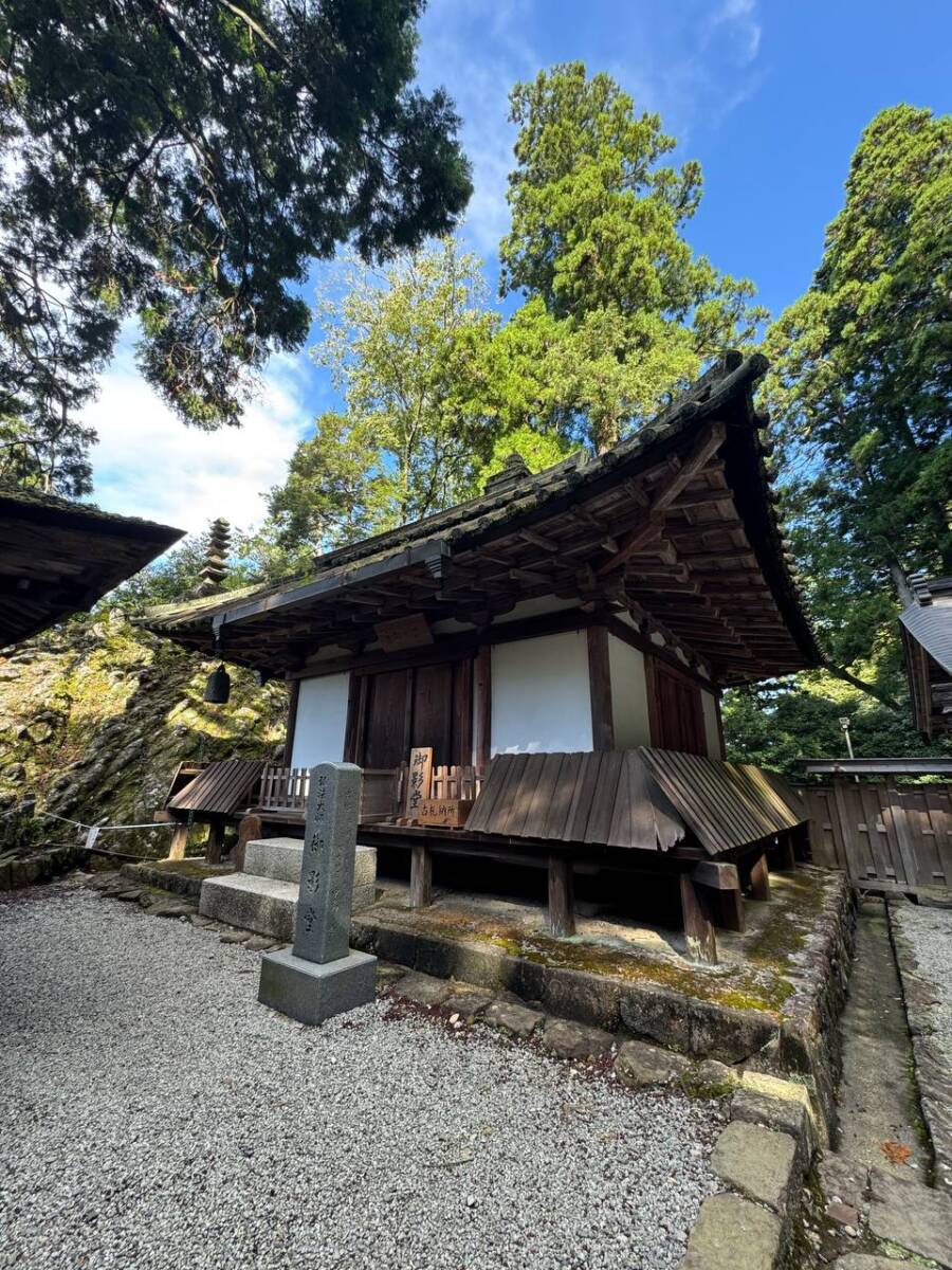 女人高野と呼ばれる室生寺、平安初期から変わらぬ光景が見れた登山