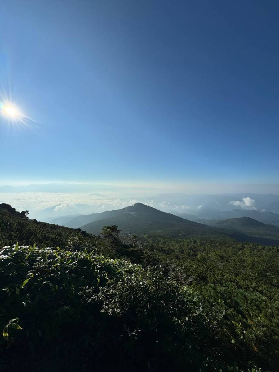 異様で壮大な光景が広がる3000m峰の霊山 『御嶽山』