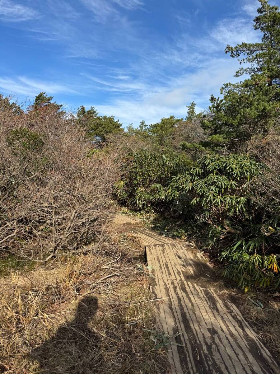 青く美しく広がる「ほんとの空」が見れる日本百名山『安達太良山』