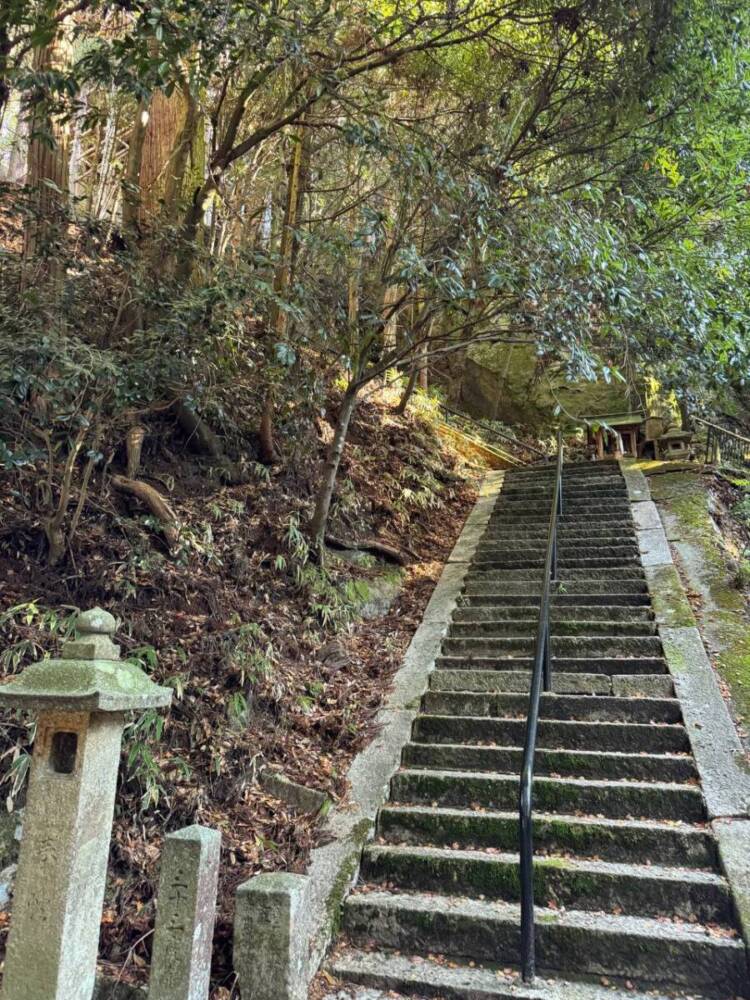 琵琶湖の南側、湖南アルプスの不動寺の霊峰「太神山」に登ってきました