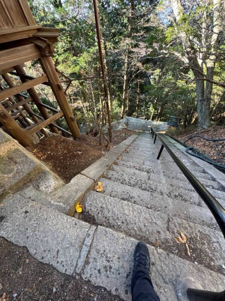 琵琶湖の南側、湖南アルプスの不動寺の霊峰「太神山」に登ってきました