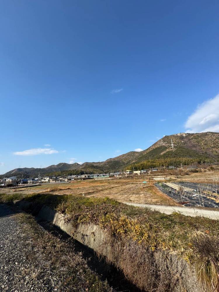 大人気の播磨アルプス、絶景の稜線を歩ける楽しいハイキング 『高御位山』