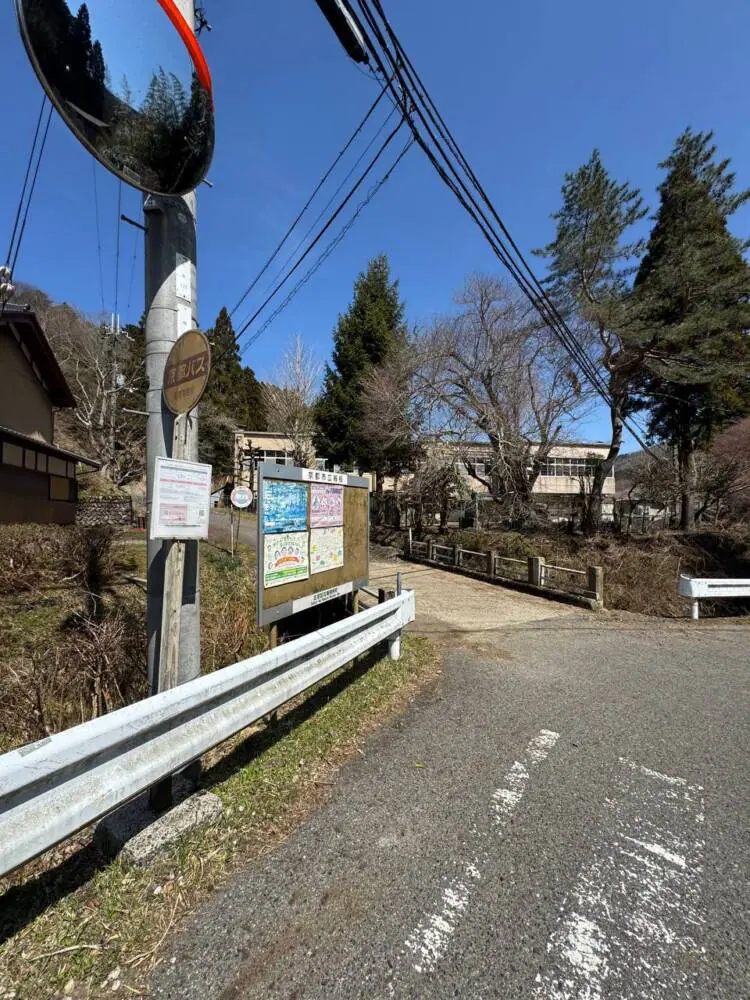 京都の奥地、たくさんの山小屋がありハイキングが楽しめる「雲取山」