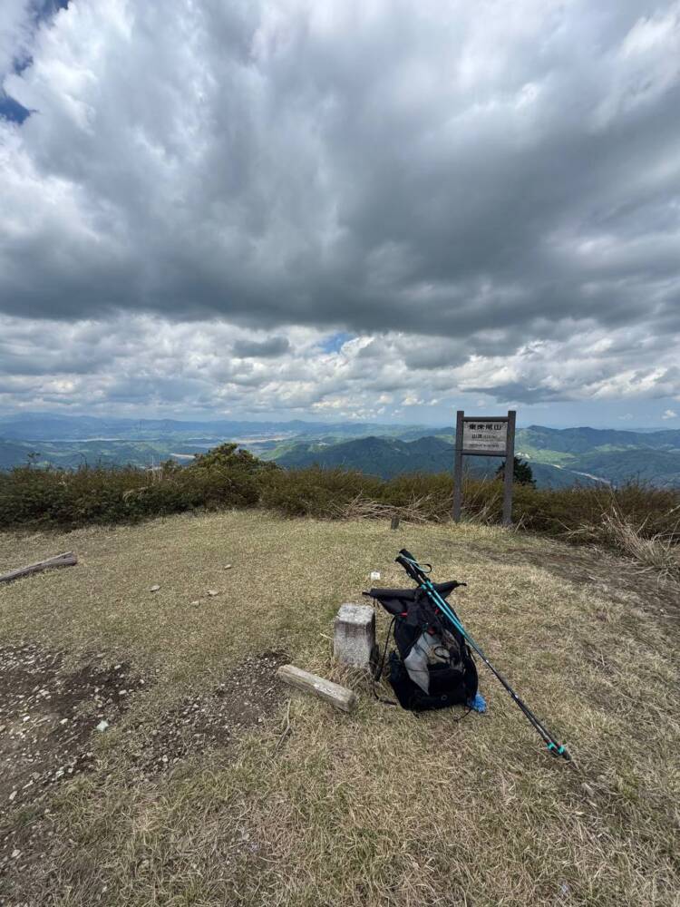 樹齢2000年のカツラ、山も谷も深い自然あふれる山『東床尾山』