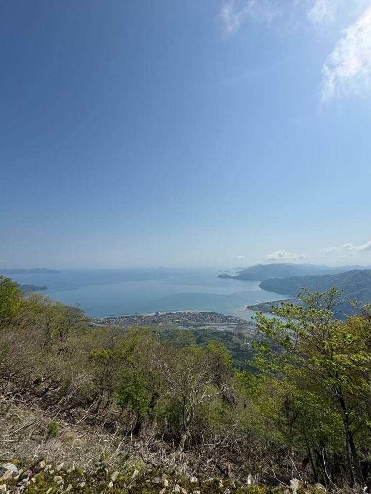 日本三景・天橋立や日本海も楽しめる丹後富士とも呼ばれる絶景の山『由良ヶ岳』