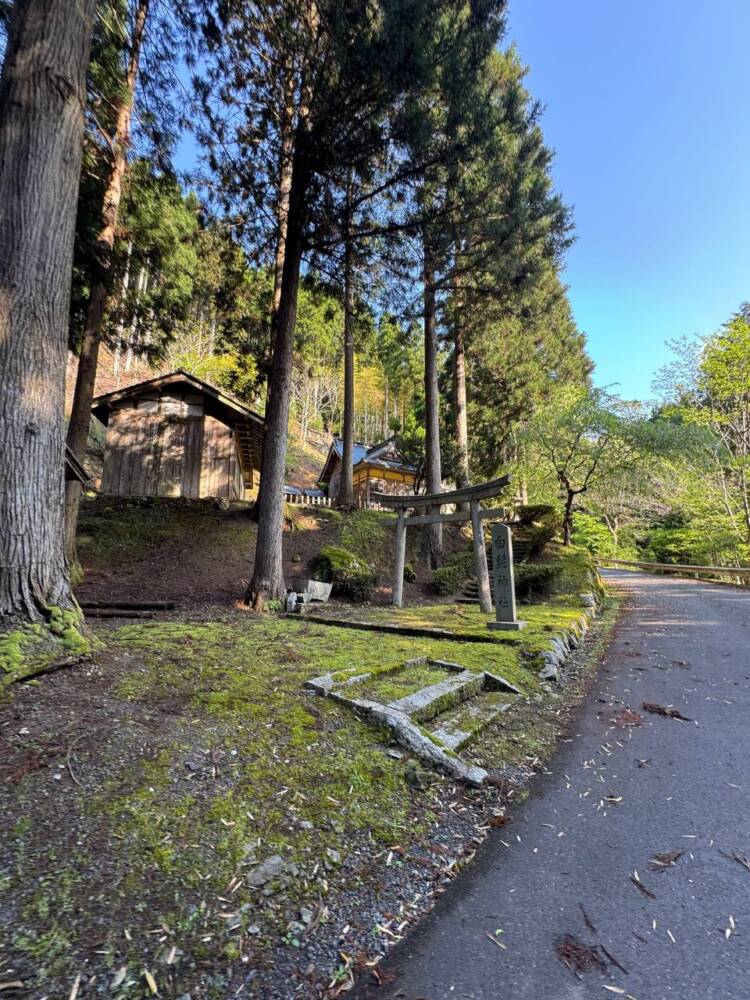 日本三景・天橋立や日本海も楽しめる丹後富士とも呼ばれる絶景の山『由良ヶ岳』
