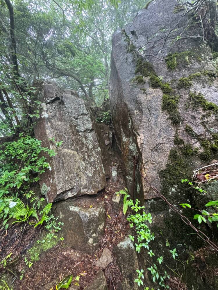 美しい山容で笠の形から播磨富士とも呼ばれる『笠形山』