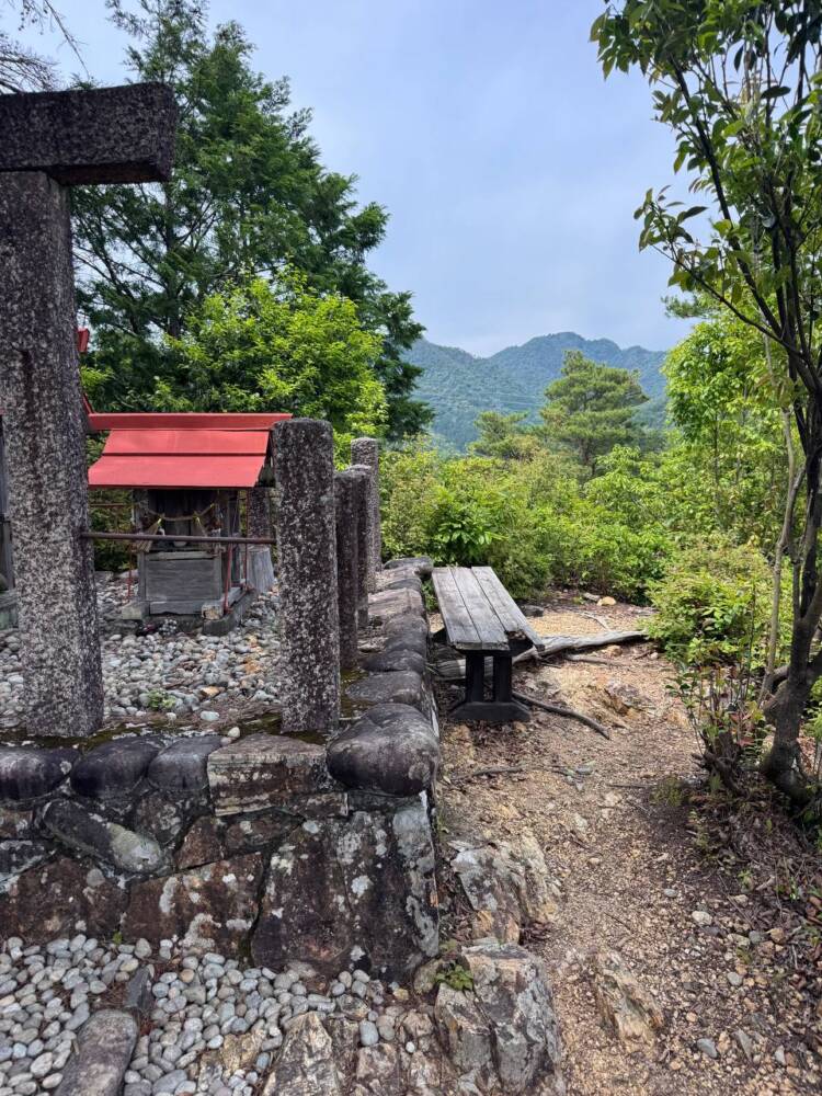 岐阜県のグランドキャニオンが絶景すぎた『遠見山』