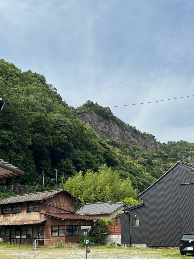 岐阜県のグランドキャニオンが絶景すぎた『遠見山』