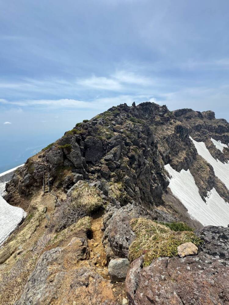 言葉では表せられないほど絶景が広がる東北の名峰『鳥海山』