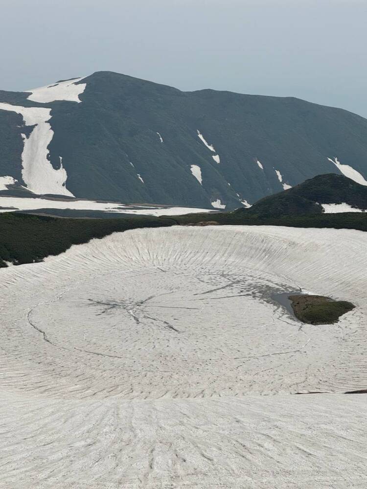 言葉では表せられないほど絶景が広がる東北の名峰『鳥海山』
