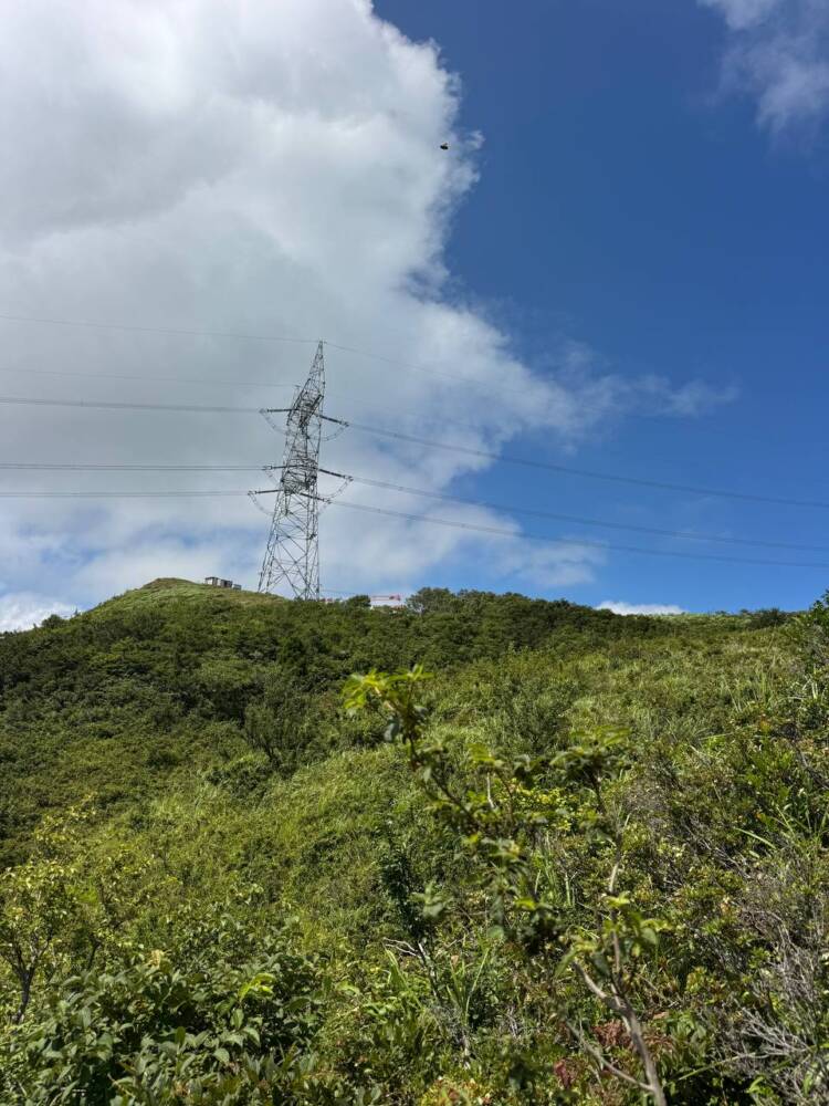 琵琶湖も日本海も楽しめる絶景広がる山頂『赤坂山』