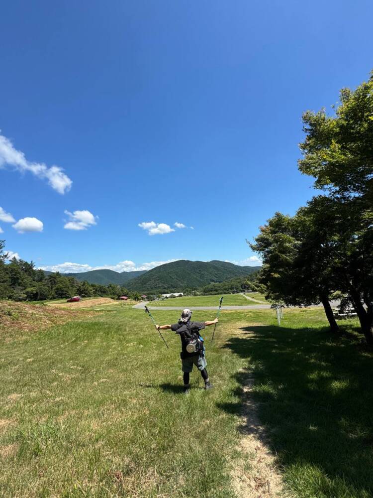 琵琶湖も日本海も楽しめる絶景広がる山頂『赤坂山』