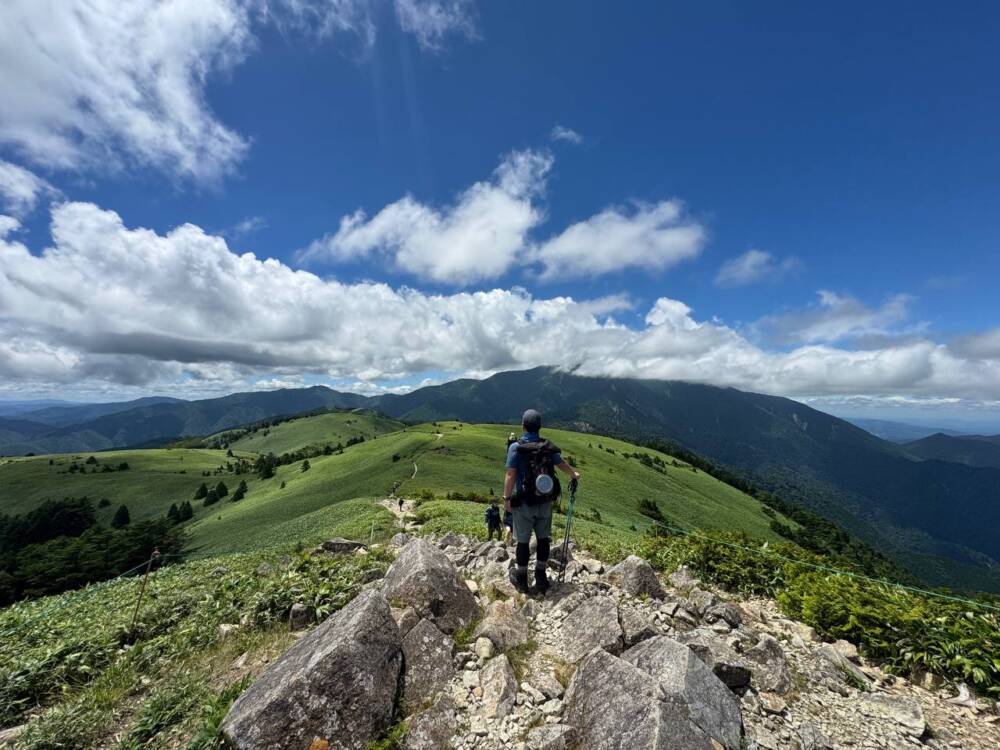 お手軽にアルプスの景色を楽しめる人気の山 『富士見台高原』