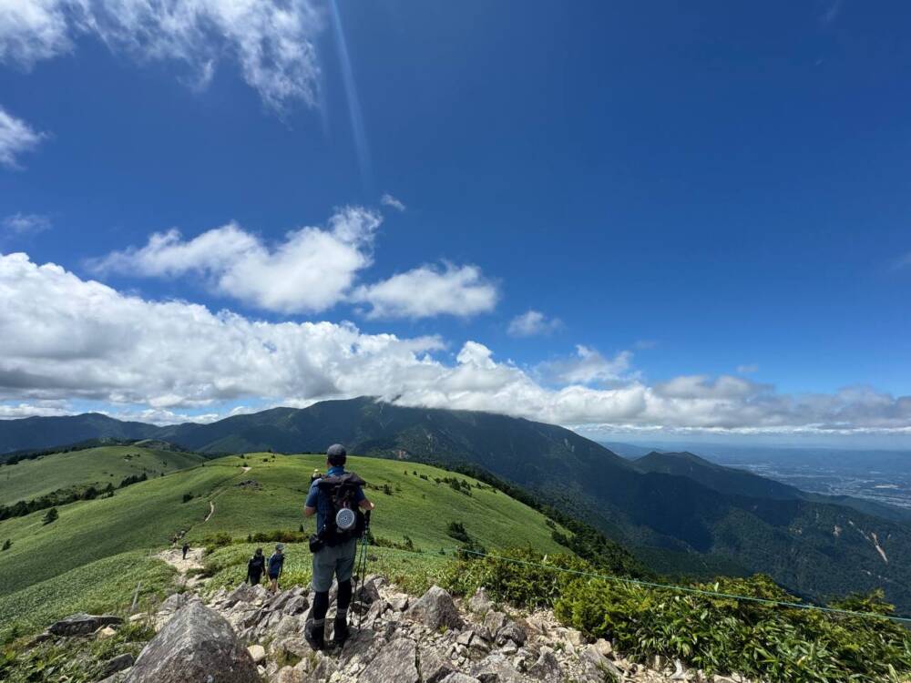 お手軽にアルプスの景色を楽しめる人気の山 『富士見台高原』