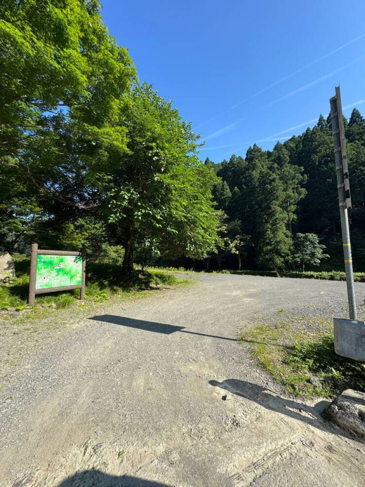 かつての鯖街道を通る歴史ある山道 『八ヶ峰』