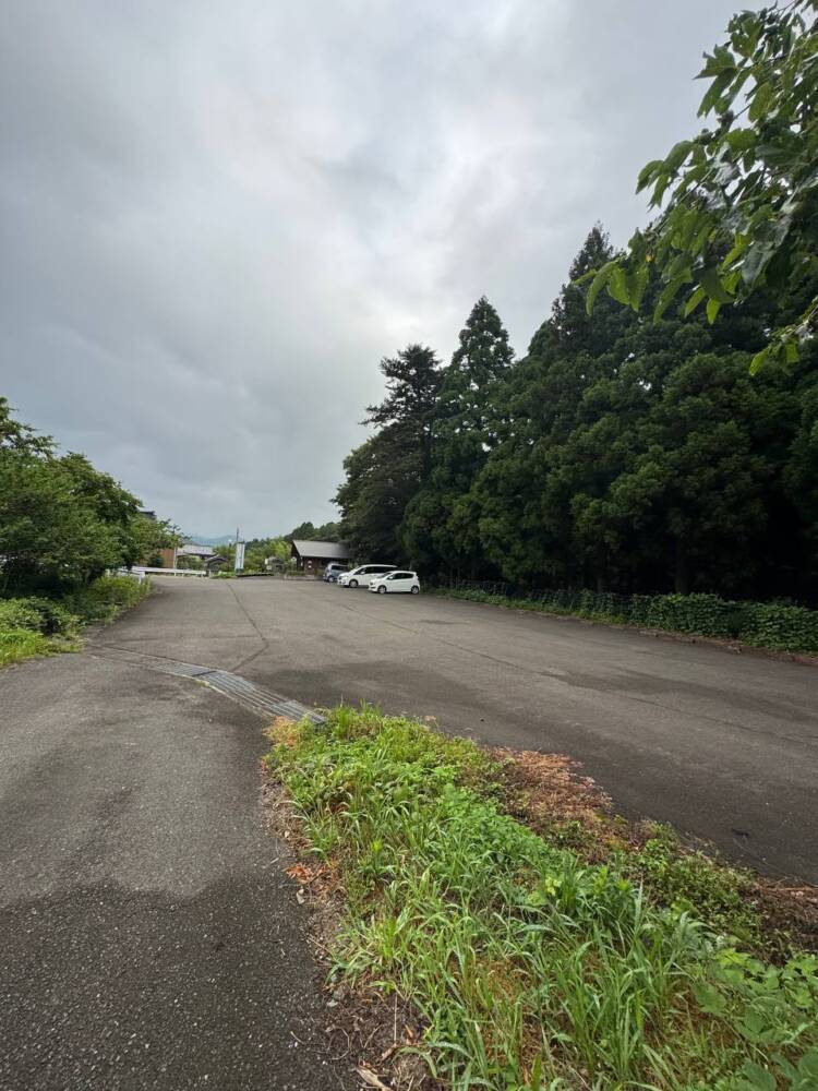 登りやすく地元に愛された今でも自然が残る山 『三十三間山』