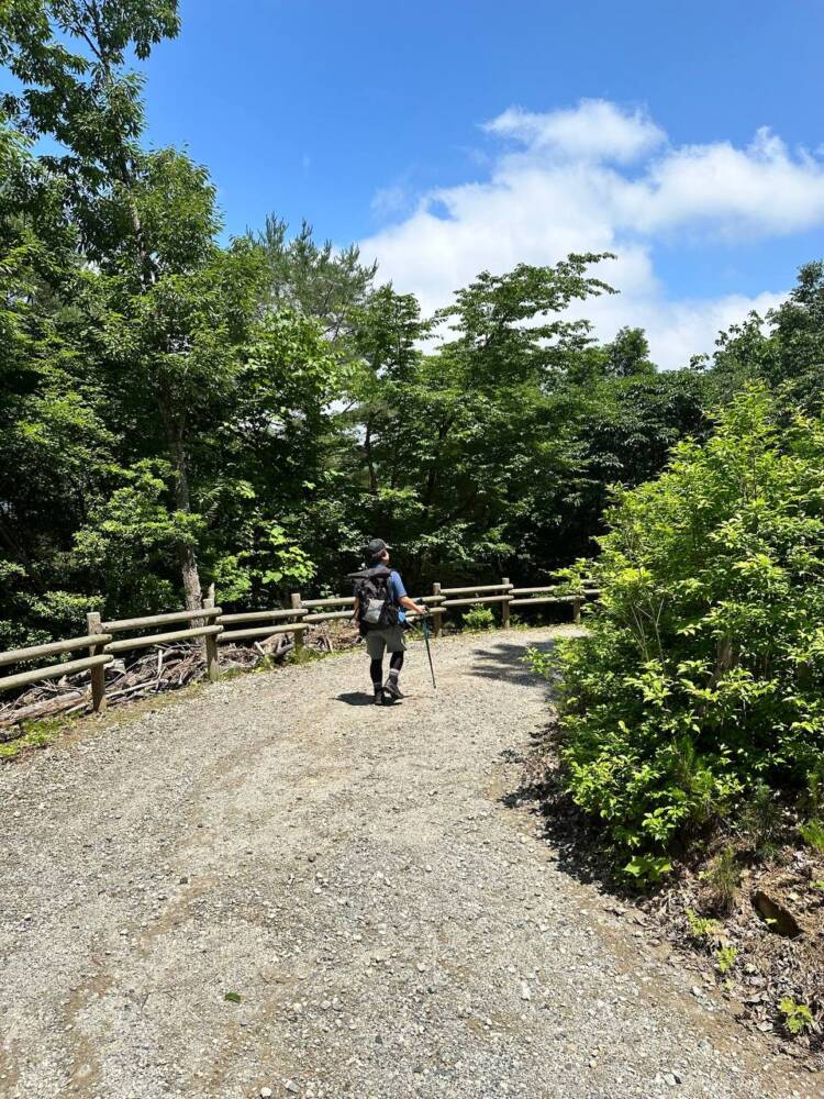 かつては密教の聖山として栄えた丹波高地の山 『長老ヶ岳』