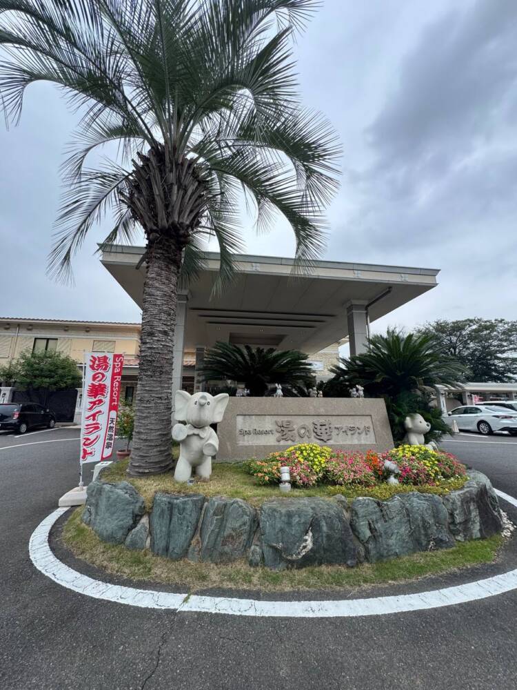 沢山の登山道、山頂からはアルプスの山も見れる地元に愛された山『鳩吹山』