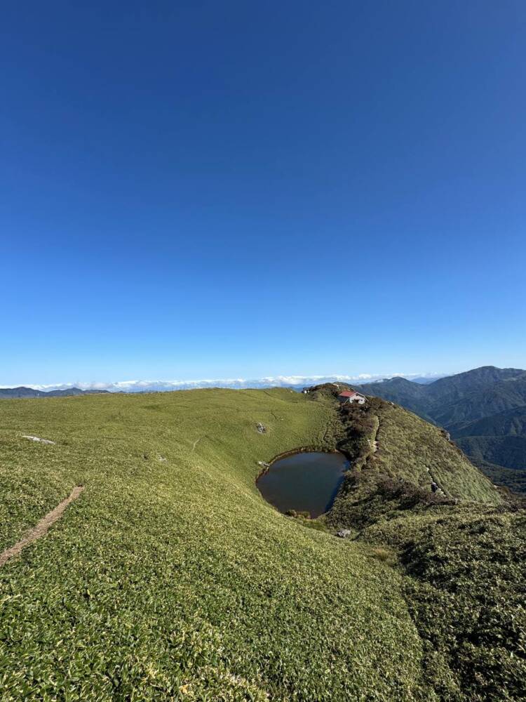 稜線の絶景広がる四国の名峰『三嶺』がとても美しかった